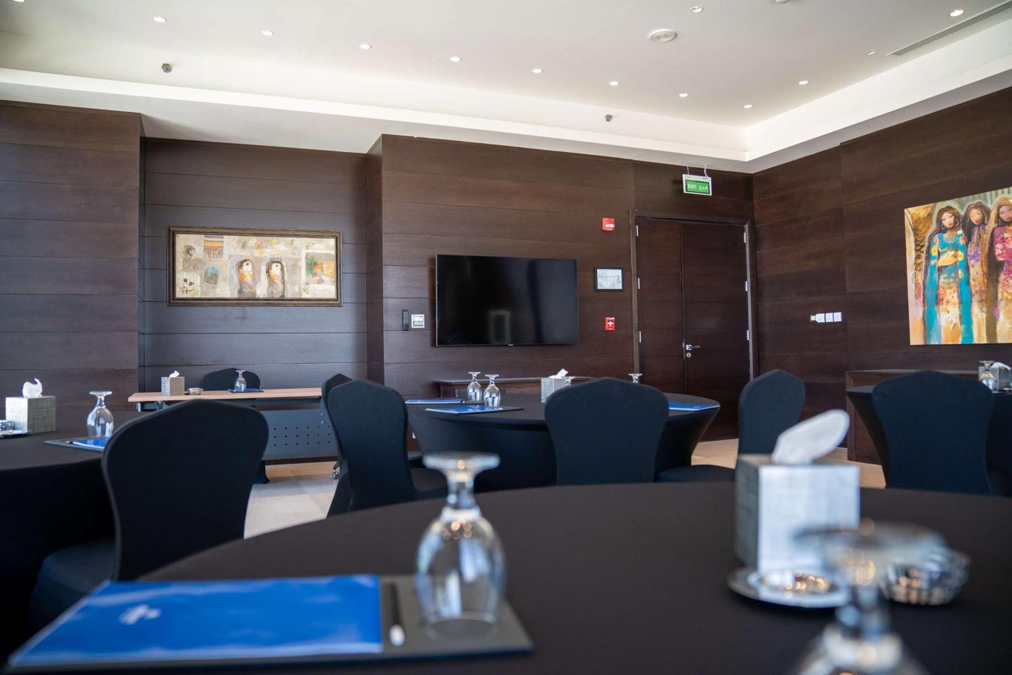 Hilton 5*
